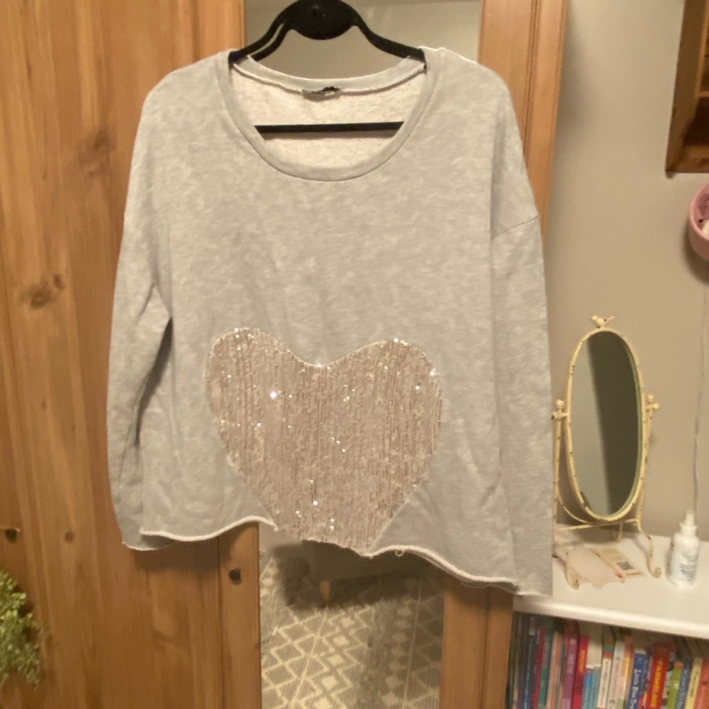 Cropped Oversized Embellished Heart Sweater